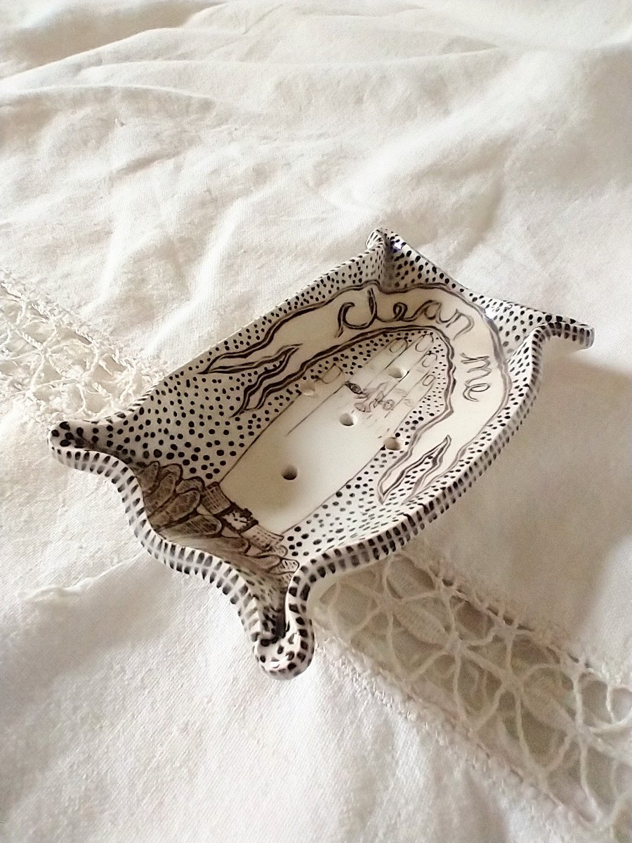 PrincesQuinces's tweet photo. CLEAN ME! Alice in Wonderland washes her hands?! I have two handmade, hand painted soap dishes available. https://t.co/HbmiSKlfkA https://t.co/dAKDrQkeXY