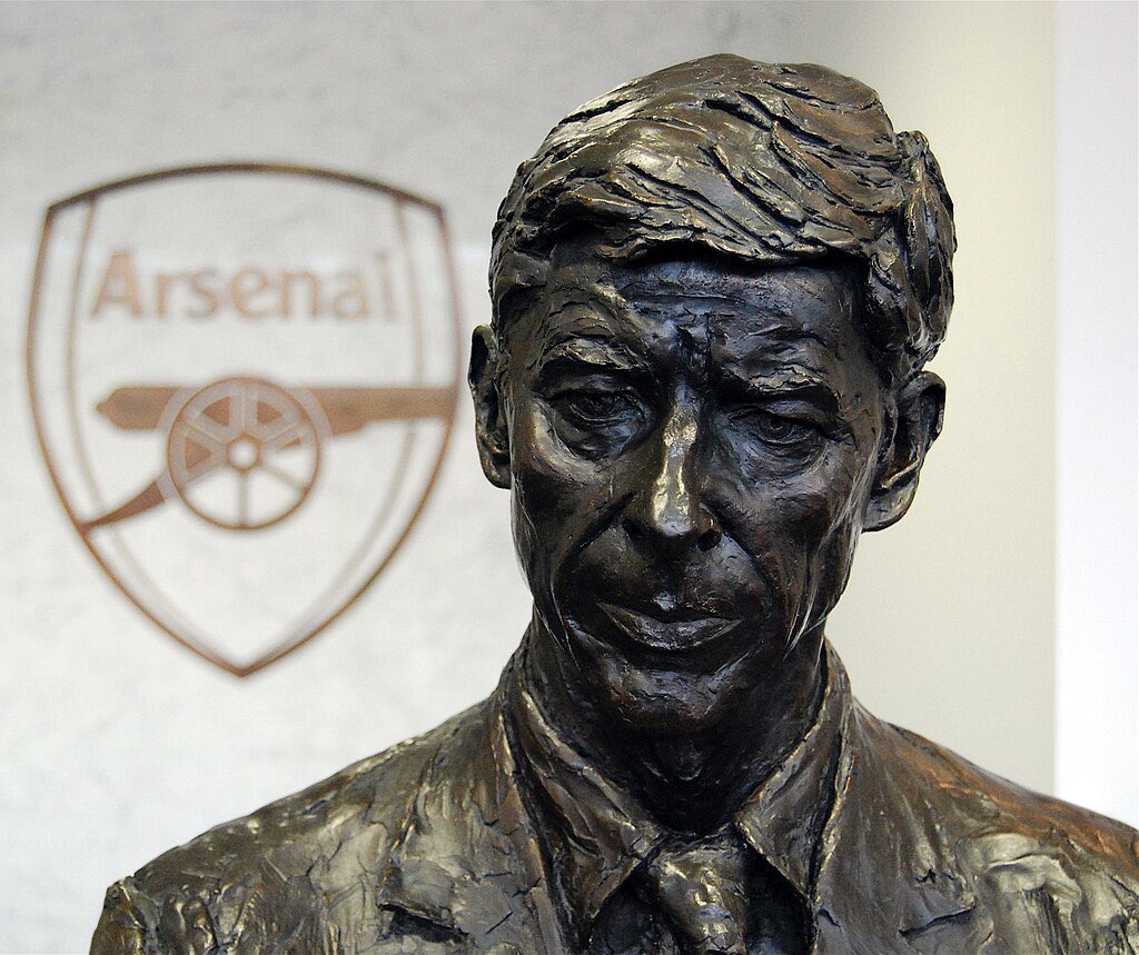 ArsenalN7's tweet photo. You aren't a true Arsenal fan if you scroll past this without hitting that like button ⚪️🔴 https://t.co/k9I9pZR6gq