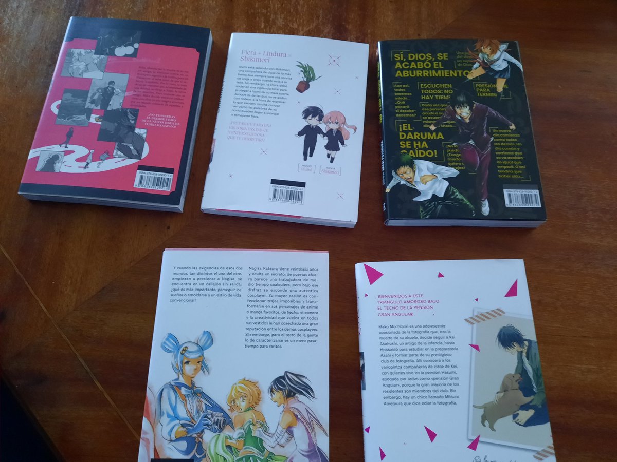 lcBolados's tweet image. Hoy a las 16hrs conversamos con Daniel Olave sobre Mangas junto a @emursell en @guayacancl dial 95.1 y en Facebook de la radio en el programa "cuestión de actitud" #manga #cultura #libros  todos invitados
