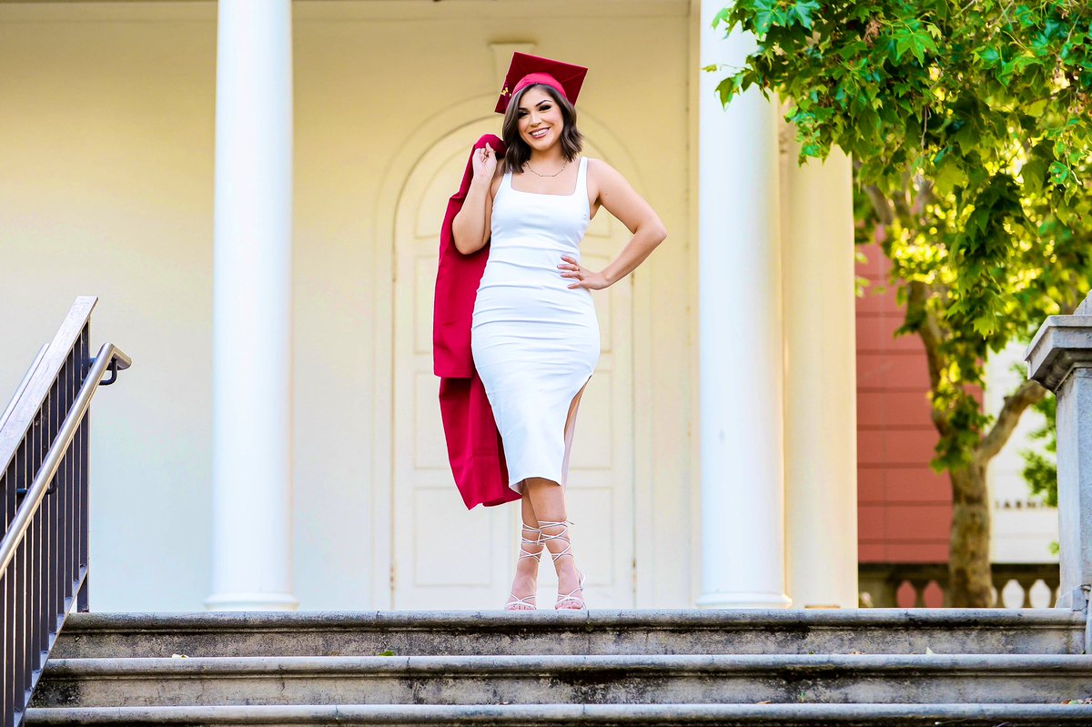 officialchurro's tweet photo. I can officially say, I DID THAT! 🎓🩺 https://t.co/VIFLJJUIfv