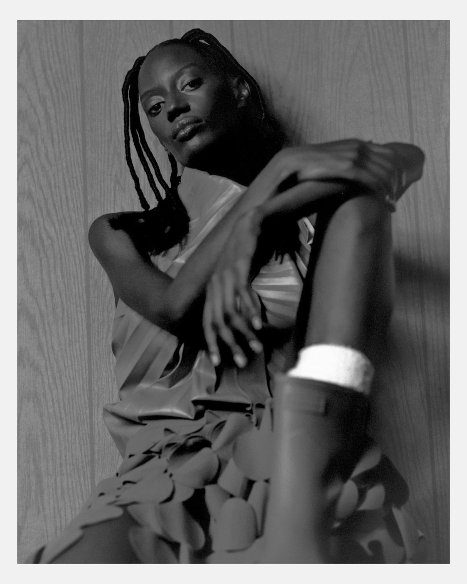 yaniimodels's tweet photo. BRENDA MUTONI for @schonmagazine

- Brenda Mutoni

Photographer Slovento Adé
Stylist Tor Matthey
Makeup Walter Fuentes
Hair Oluchi Ebere
Photo Assistant Joseph P.

#yaniimodels #brendamutoni #schonmagazine https://t.co/PLgmStIN3S