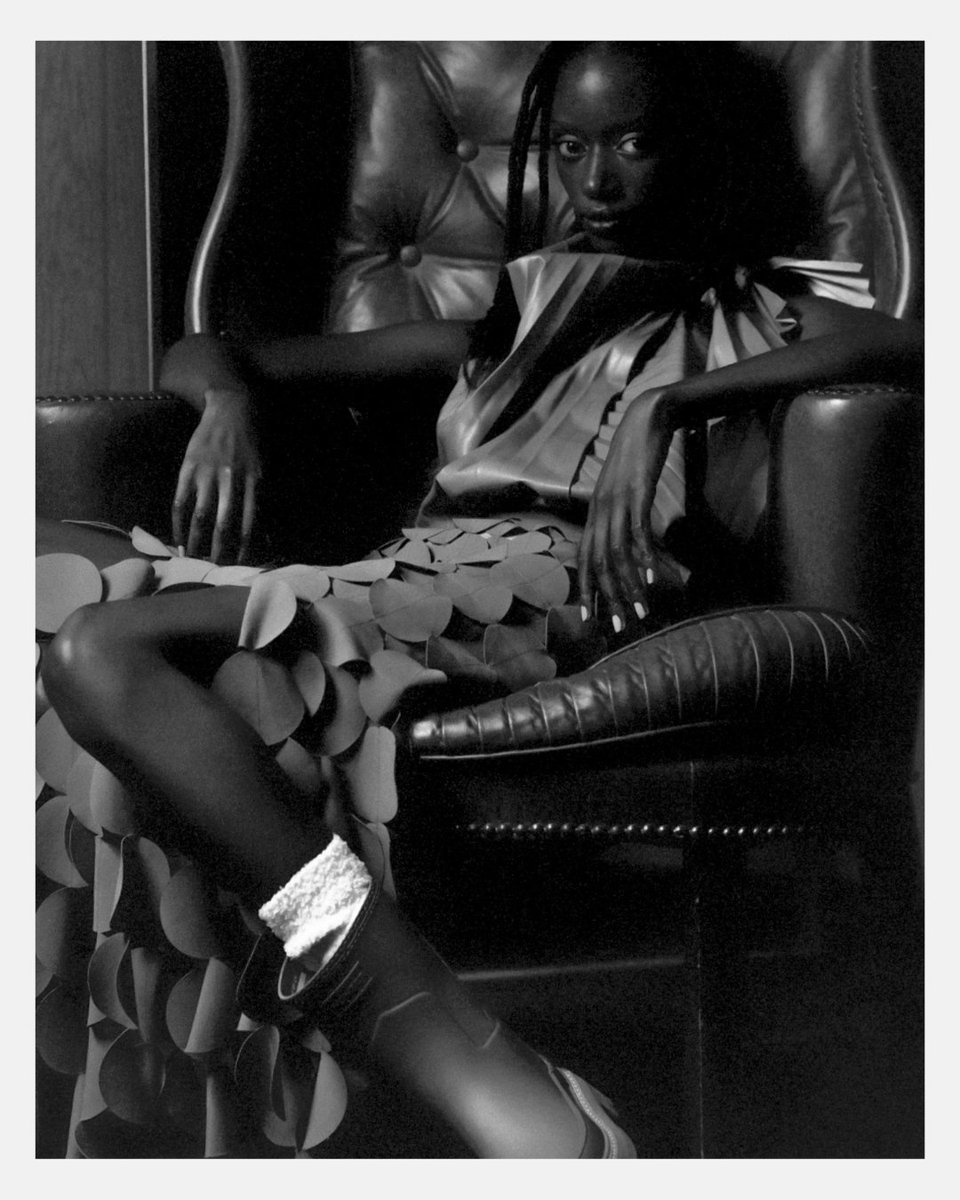 yaniimodels's tweet photo. BRENDA MUTONI for @schonmagazine

- Brenda Mutoni

Photographer Slovento Adé
Stylist Tor Matthey
Makeup Walter Fuentes
Hair Oluchi Ebere
Photo Assistant Joseph P.

#yaniimodels #brendamutoni #schonmagazine https://t.co/PLgmStIN3S