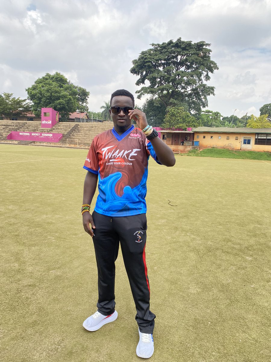 KAKoozaR's tweet photo. Cricket Cranes brothers @SsesaziSimon, Henry Ssenyondo, Ronald Ssemanda and Lawrence Ssempijja have lost their loving mum.
Ssesazi and Ssenyondo are on Cricket Cranes tour in Namibia but will make a return tonight for burial on Friday!
@CricketUganda confirms.
#VisionSports https://t.co/xx7iAFBshW