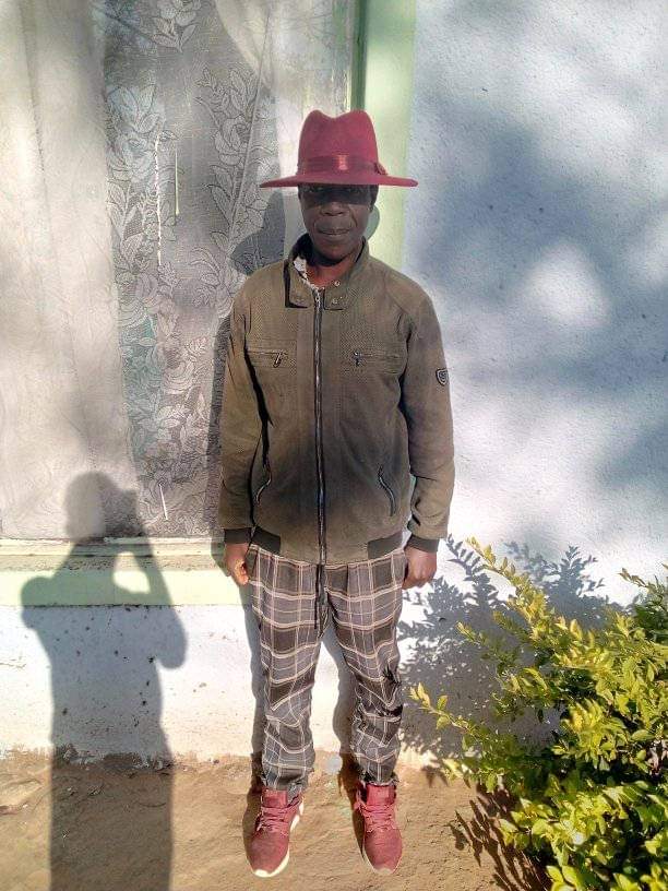 phil_eamon's tweet image. #SingleMan
#whatDoesHeHas
#He_is_Seaching