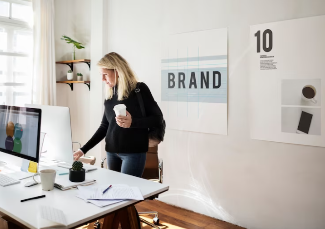 linalysis's tweet photo. Strengthen your personal brand on LinkedIn with Linalysis. Craft a compelling profile that showcases your expertise and attracts opportunities. 🚀🔍 

#PersonalBranding #Linalysis https://t.co/HmgurlBwnM