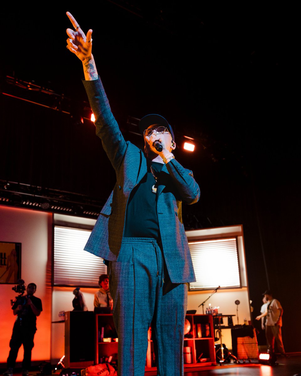 NEW GALLERY
ft. Logic (<a href="/Logic301/">Rap Ron Howard</a>) from his show in Inglewood 💸
Check out Aidan's (<a href="/AGoodingPhoto/">Aidan Gooding</a>) shots:
bit.ly/44dbvcb