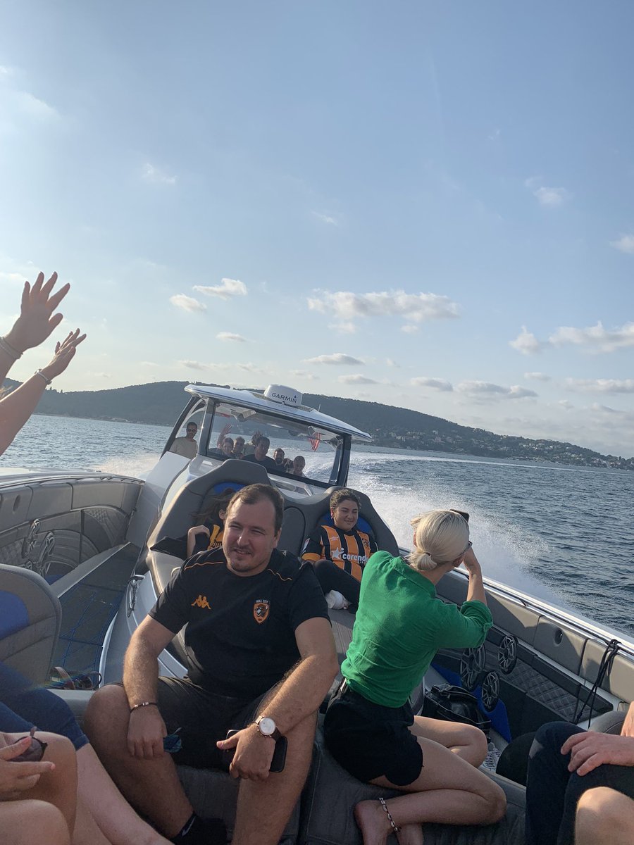 Bobbi Huyton tweet media