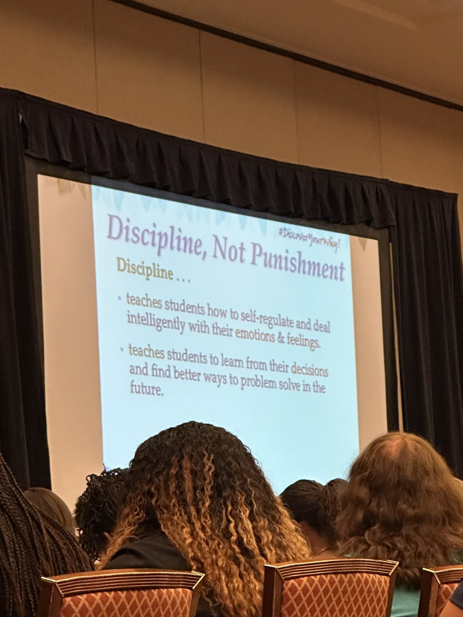 Made it to the Innovative Schools Summit in Las Vegas - great learning already <a href="/missd881/">Missy Glover</a>