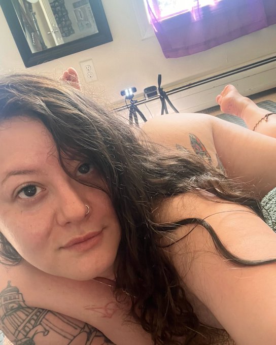 Killer617Queen on @chaturbate https://t.co/oKbnUsfdsK<a class="tags" href="/tag/chaturbate">@chaturbate</a><a href="/tag/manyvids"class="tags"><span>#manyvids</span></a>