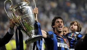 Martin_Steuble's tweet photo. @PurelyFootball Diego Milito https://t.co/8vFws5DbX2