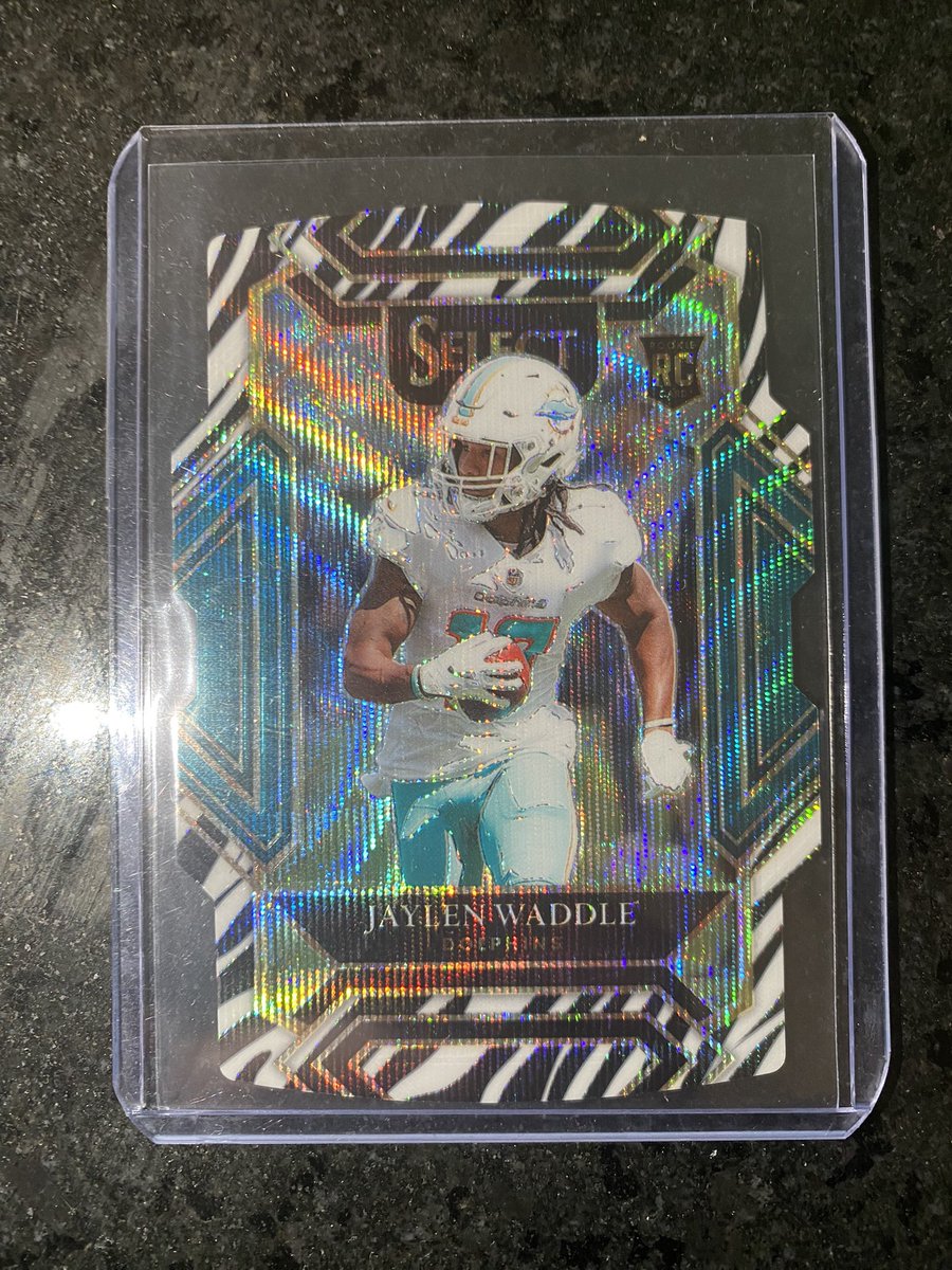 TheCardCop's tweet image. Letting go some of my Waddles @HobbyConnector @CardboardEchoes @sports_sell