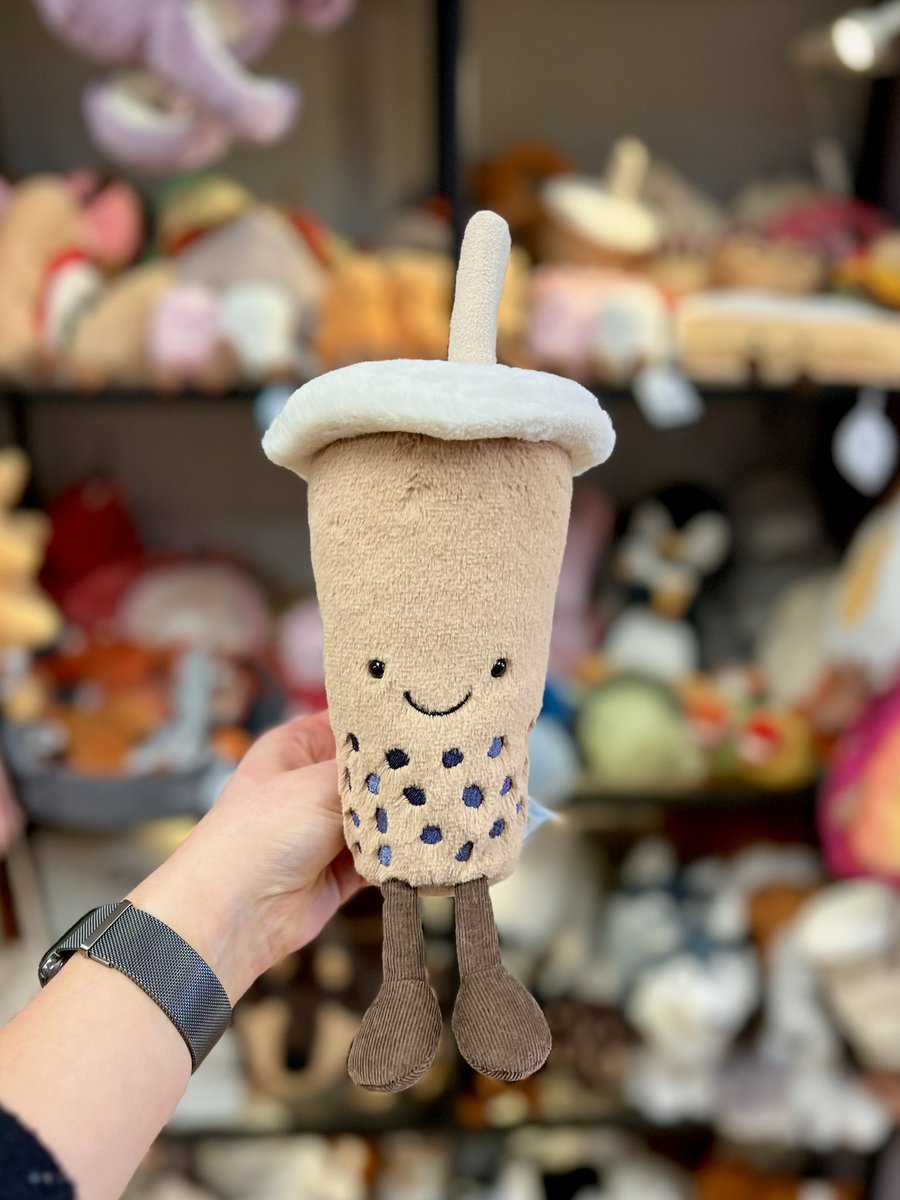 Take a break and hug a cup🧋

The Amuseable Bubble Tea has arrived! Shop in store and online now (link in bio) 🫶