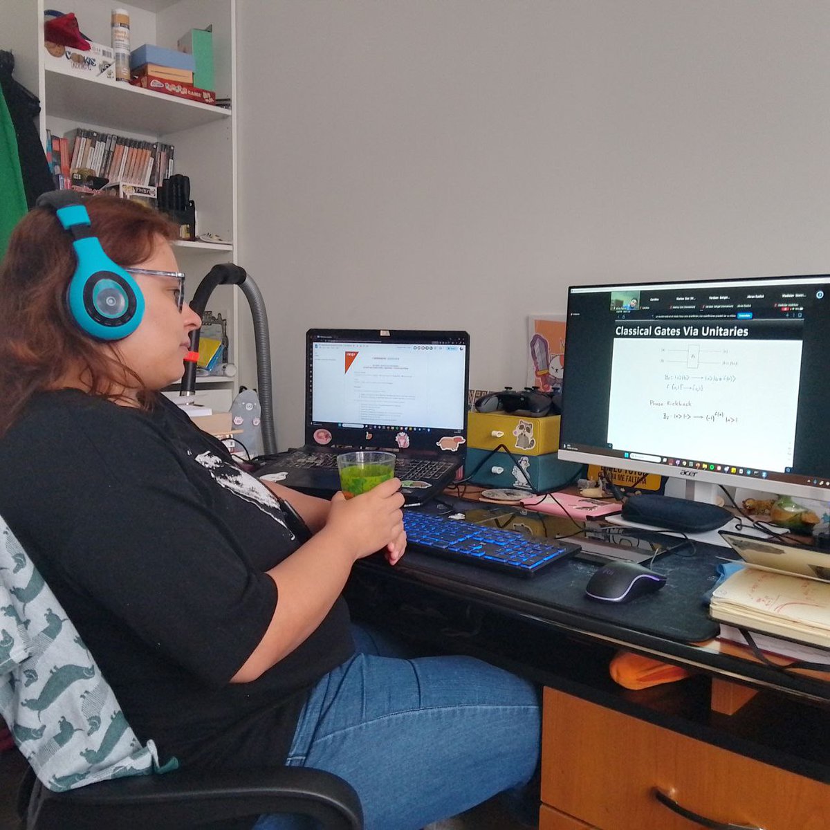 LinaRonrono's tweet photo. Day 4 of the WOMANIUM Global Quantum Program 2023: Excited to dive into reviews of previous program days. Assignments help gauge understanding. 📚📝 Engaging with fellow participants on Discord, exchanging ideas, and answering questions together🤝💡 #Collaboration #WOMANIUM https://t.co/j9ZW427Kmj