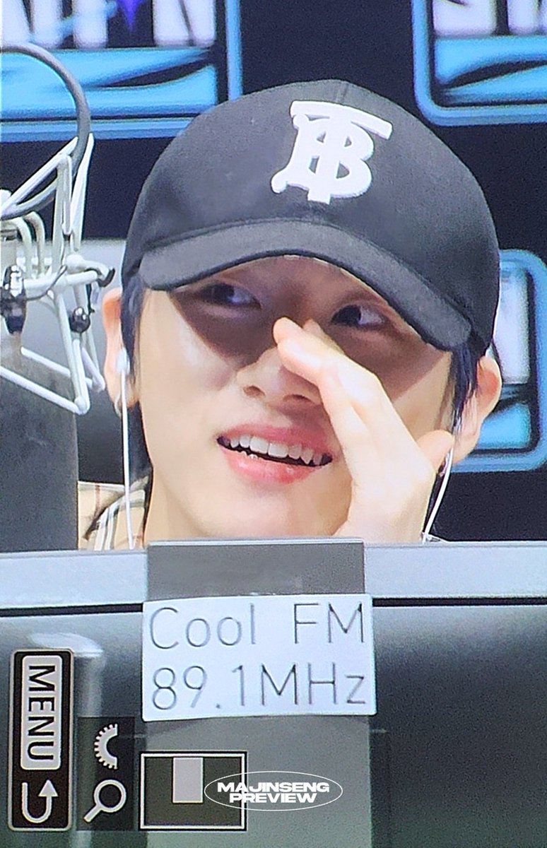 ma_jinseng's tweet photo. 230706 스테이션제트 프리뷰 #창균 #아이엠 #IM #임창균 #OVERDRIVE 

 🫳🏻     복복⋆⁺₊⋆ ♡̷̷̷
균디 https://t.co/F6pRGIQ0na