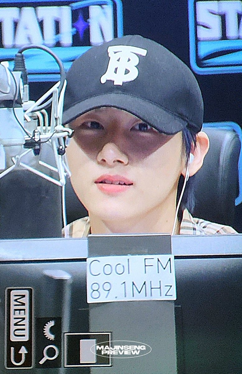 ma_jinseng's tweet photo. 230706 스테이션제트 프리뷰 #창균 #아이엠 #IM #임창균 #OVERDRIVE 

 🫳🏻     복복⋆⁺₊⋆ ♡̷̷̷
균디 https://t.co/F6pRGIQ0na