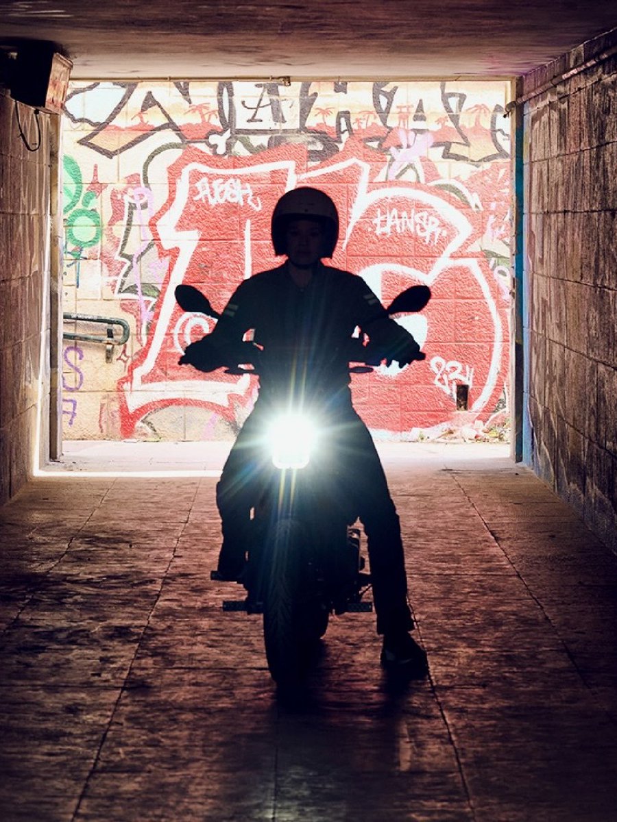 BMWMotorradUSA's tweet image. Only two more days until the big reveal of the new #BMWCE02! ​
​
⚡Friday, July 7, 1:30 PM EDT. 
​
Be ready to enter a completely new segment of mobility.​

#MakeLifeARide #PluggedToLife #UrbanMobility #EMobility #BMWMotorrad