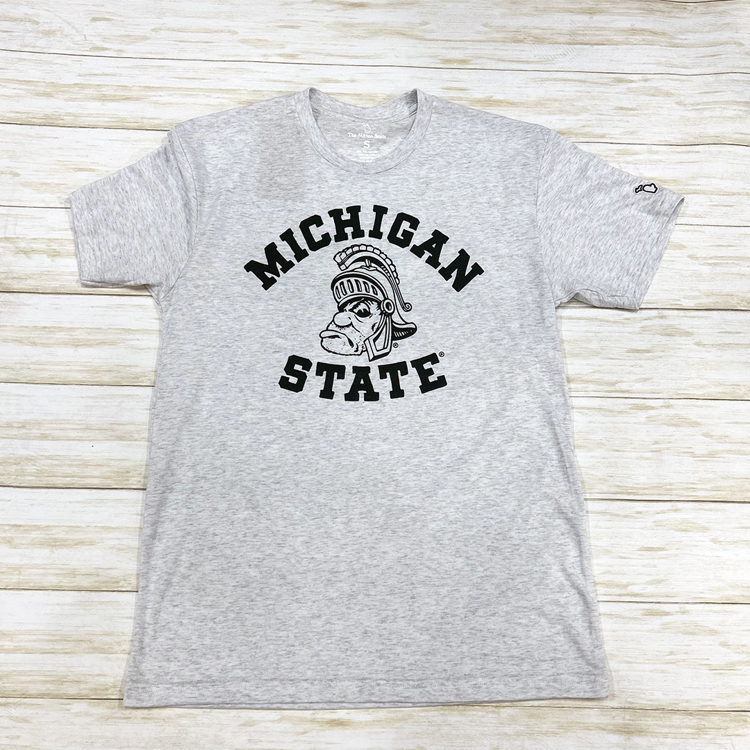 AlumniHallMSU's tweet image. Shop Mitten State arrivals from our College Vault Collection! 💯 @themittenstate alumnihall.com/michigan-state…

#GOGREEN #MittenState