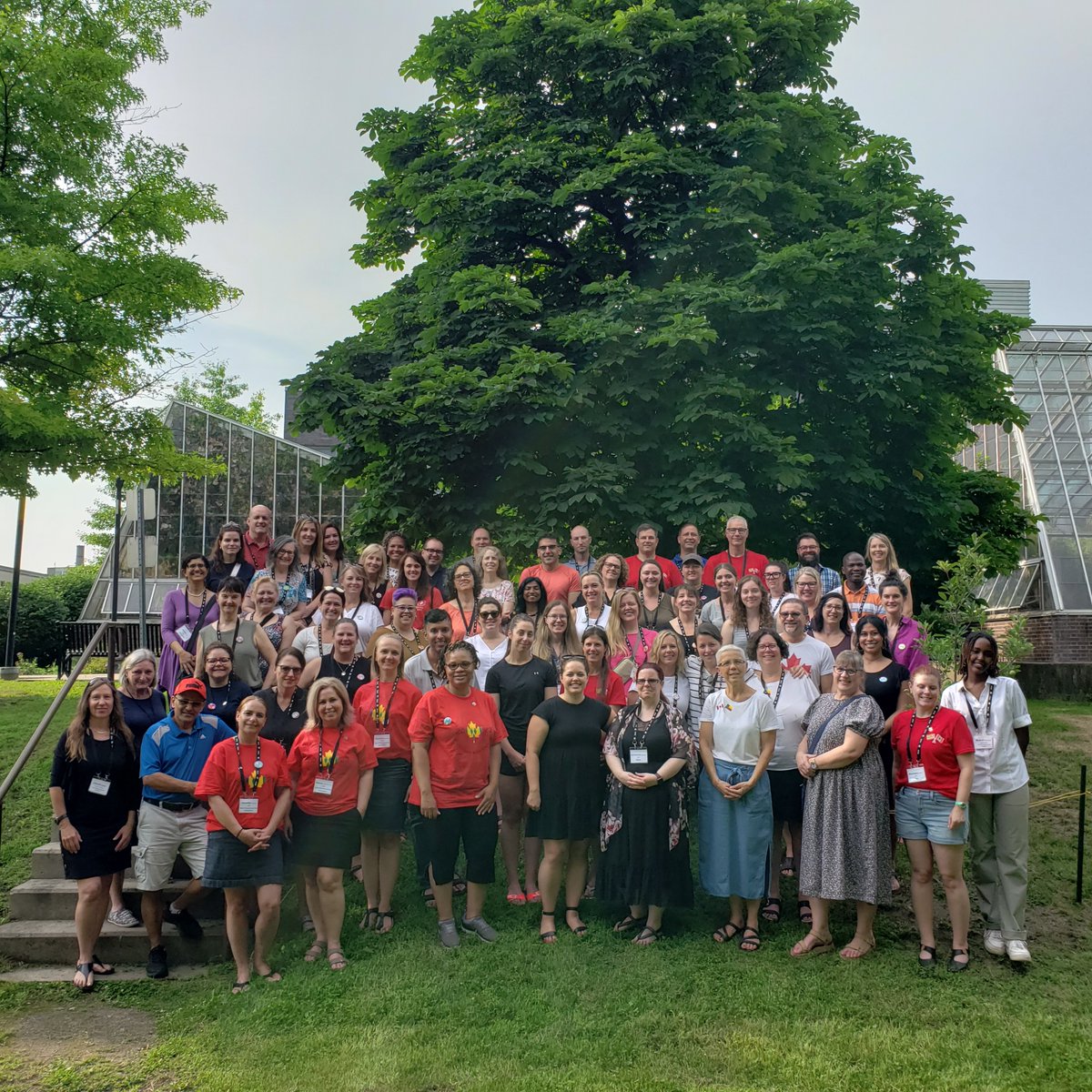 Bon voyage aux 15 équipes du Projet outre-mer qui se rendent dans 12 pays d’Afrique et des Caraïbes! ✈️
Durant les prochaines semaines, 60 enseignant·es 🇨🇦 des organisations membres de la #CTFFCE travailleront main dans la main avec leurs collègues de pays partenaires.