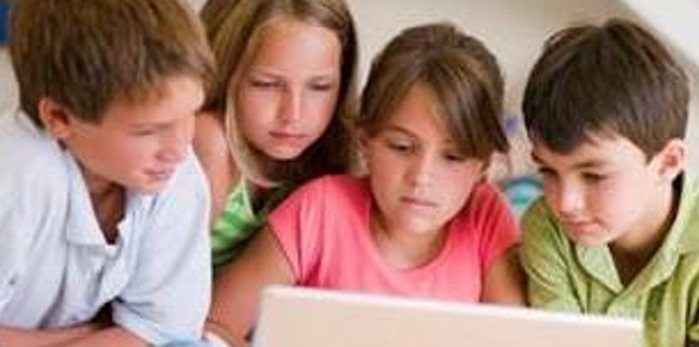 TOMORROW, JULY 6: Learn to set boundaries and talk to kids about what they're doing and seeing online: TECHNICOOL: Keeping Kids Safe on the Internet pcavt.org/upcoming-adult… CE credits available to VT Professionals, FREE for VT open to all
#onlinesafety #parenting #mentalhealth