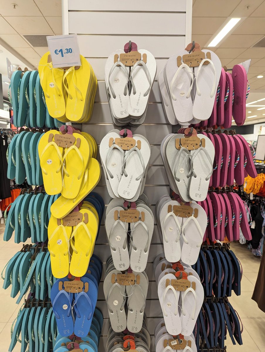 Fenners80's tweet photo. #RTEgate #RTE #Bargain #FlipFlops https://t.co/UA2ZiBnkQV