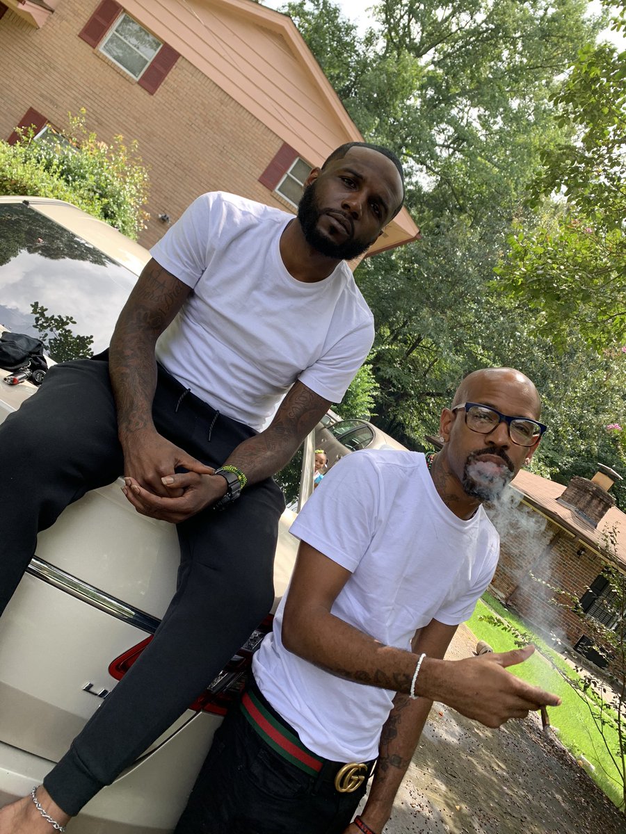 DON1Mo_'s tweet photo. Say the judge &amp; d.a fuckin wit his head just stay afloat 🤞🏾 #FreeScoob https://t.co/4GERFr0ewG