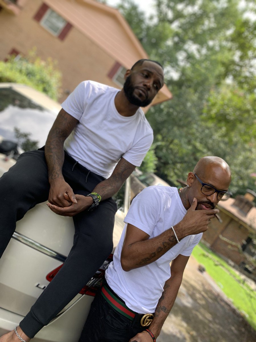 DON1Mo_'s tweet photo. Say the judge &amp; d.a fuckin wit his head just stay afloat 🤞🏾 #FreeScoob https://t.co/4GERFr0ewG