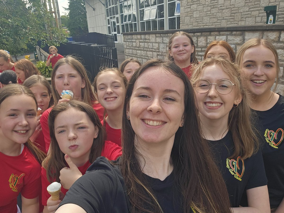 CampCorUnum's tweet photo. We have had the best week and can't wait to start school in September #Day3 ❤️💛💚 https://t.co/qYqmWt84gy