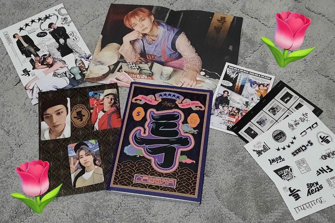 justhwng's tweet photo. my 5star limited arrived safely!!!! thanks to @srbangchan for the great service💗 like always bangchan and han jisung love me that much since miroh
#rienefeedback https://t.co/w8n1MjWeI5