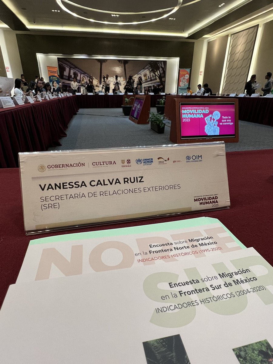 1/2 En la <a href="/SEGOB_mx/">Gobernación</a> para la presentación de los indicadores históricos de las encuestas sobre #migración en las #fronteras de #México (EMIF). La <a href="/SRE_mx/">Relaciones Exteriores</a> ha colaborado en este importante esfuerzo institucional con <a href="/elcolef/">El Colef</a> y otras dependencias 🇲🇽