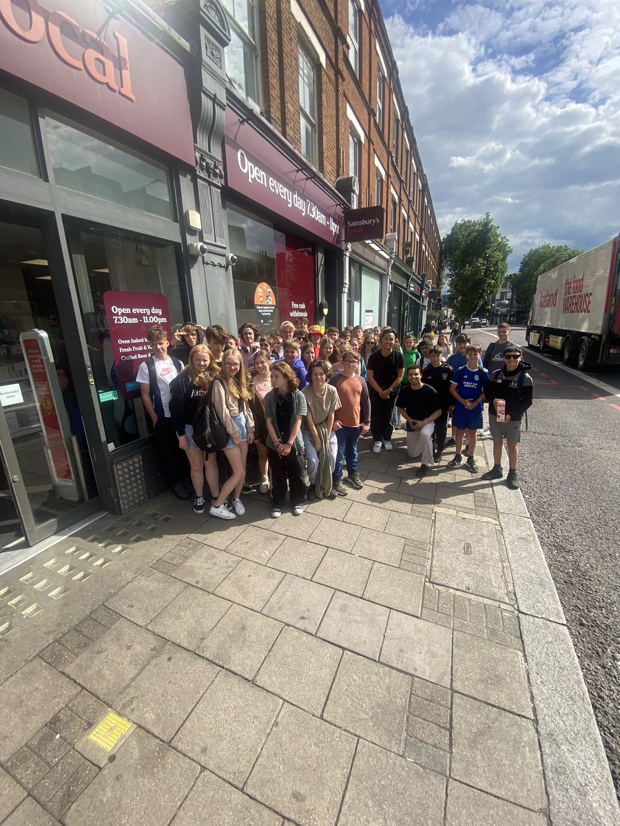 Saesneg Plasmawr tweet media