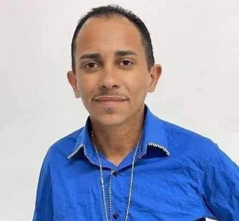 Manoel do Rodo ou Poze Gomes !? 🤣
