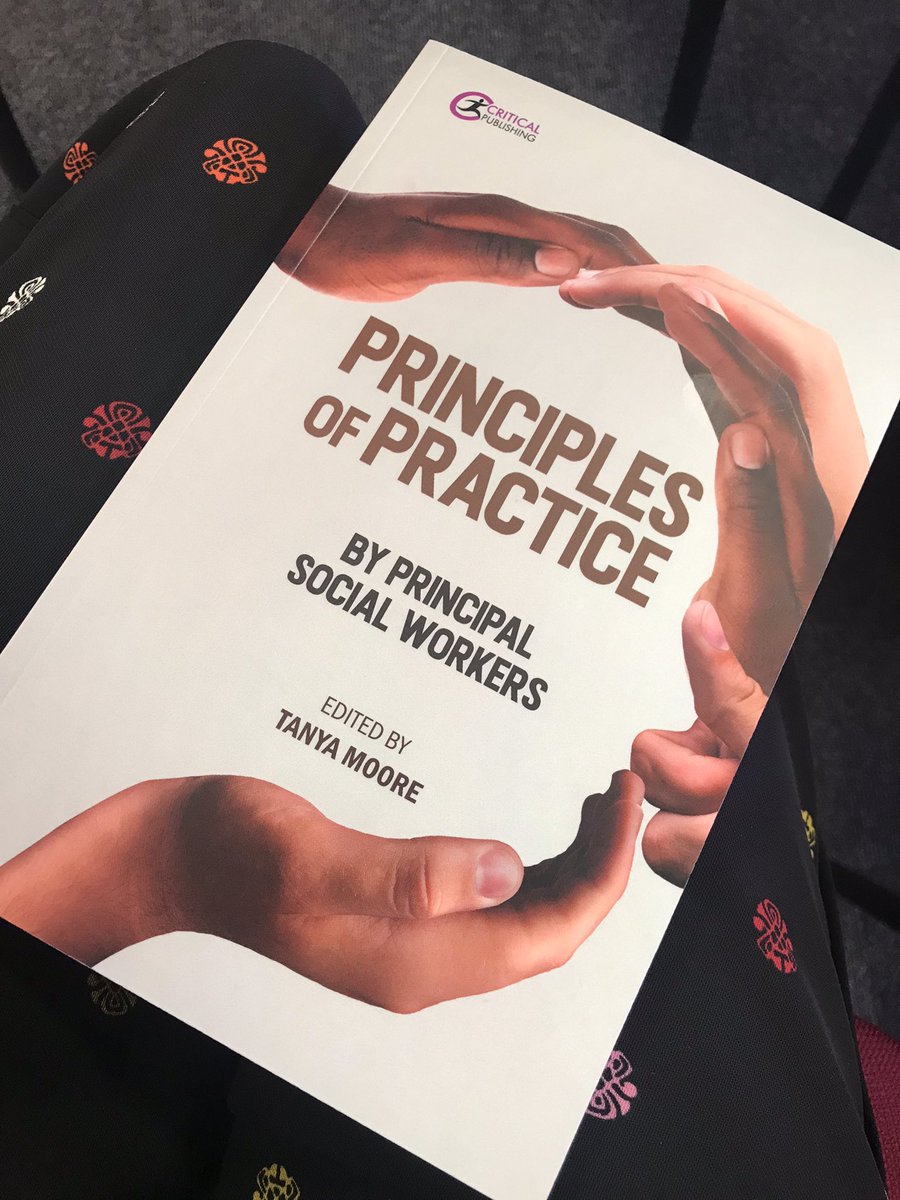 Lovely to see my colleagues @ShantelThomas77 & former colleague @tanya_tavi at the launch of the wonderful book #principlesofpractice