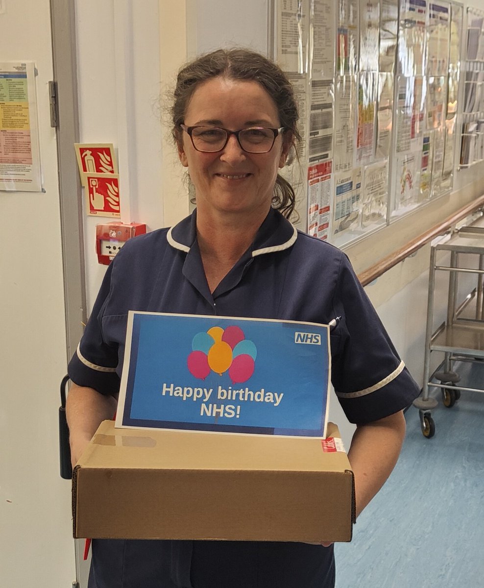 YSTeachingNHS's tweet photo. Lots of tasty treats eaten and cuppas raised across the Trust today, both in celebration of the NHS and to raise funds for @YSHospCharity! 🧁
Thanks to everyone who made a big effort mixing cookies, icing buns, and pouring tea ☕
#NHS75 #BigTea https://t.co/V7j3WByaNn