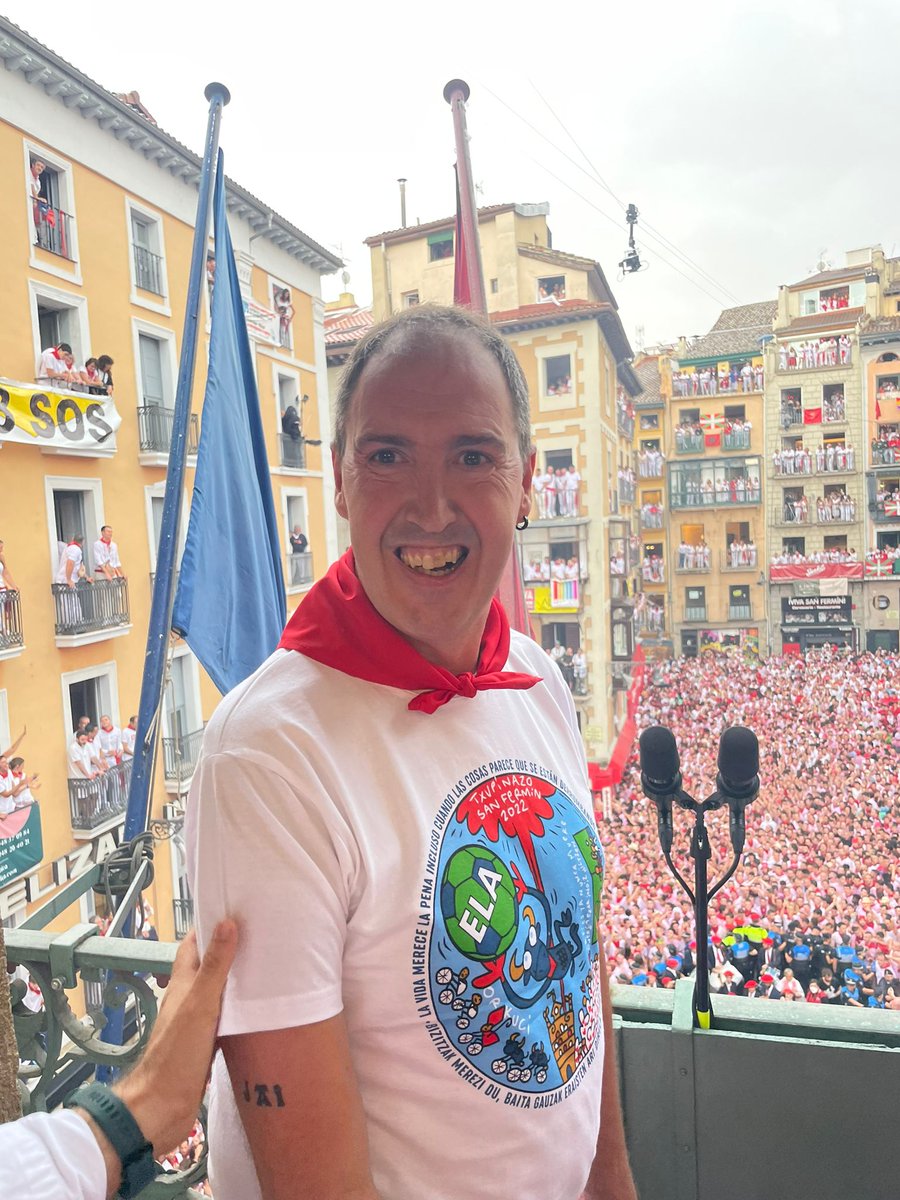 txap_ela's tweet photo. 📢 VIVA SAN FERMÍN GORA‼️ #SF22⬇️ https://t.co/7SbVW6PLHM
