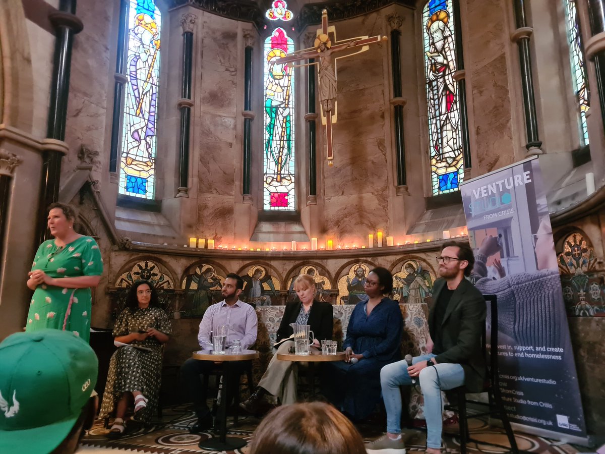 Brilliant to be here @HoStBarnabas @VSfromCrisis event asking the timely question of whether people in work can still afford a home. The event is bringing people together to find solutions around homelessness & we have an expert panel to kick off