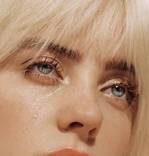 sexeilsh's tweet photo. billie eilish "happier than ever" songs appreciation; thread https://t.co/4BCAfVXZt6