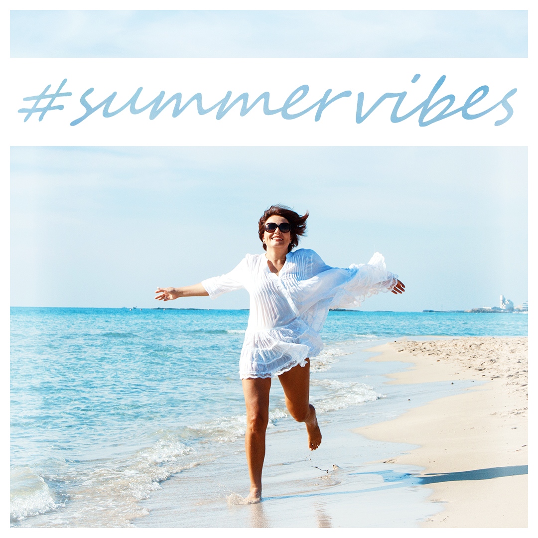 Sunny days call for bright whites, especially when there's a summer breeze! Just ask Seals &amp; Crofts if a summer breeze makes you feel fine.
 
Hangers' laundry services will keep your summer breeze smelling fine!

While on the subject, who was better...Seals &amp; Crofts or Steely ...