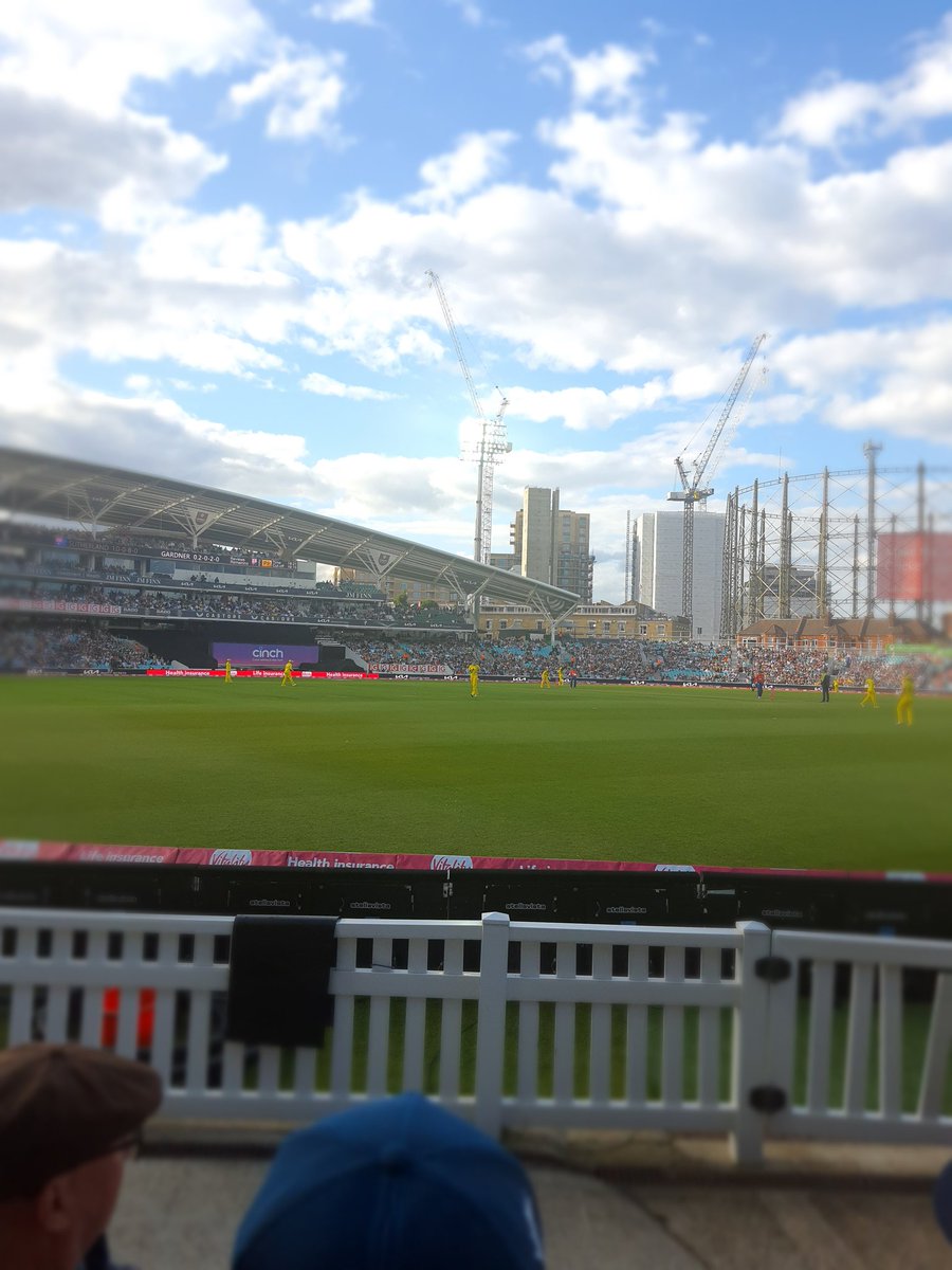 safatalib123's tweet photo. Heather Knight 
Lower Stand 
Row CC
Seat 62 
#ENGvAUS 
#ASHES
#WAshes
#Heatherknight https://t.co/lQUqsMhfUU