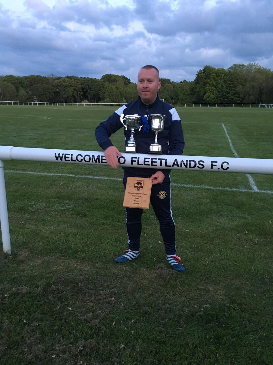 samdevlin95's tweet photo. @KWrapson @LiphookUnitedFC You still ain't had a good night's sleep since that season have you https://t.co/mr758GCLMT