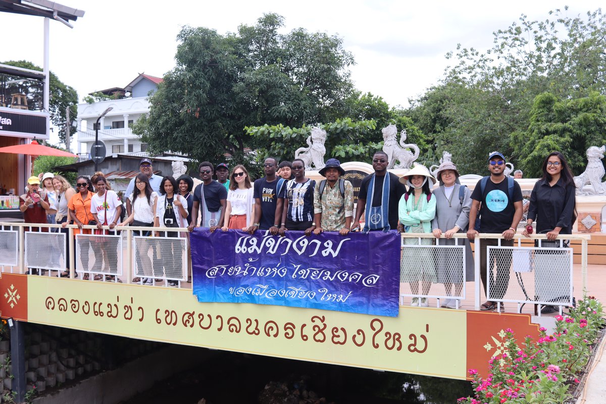 PaxRomanaIMCS's tweet photo. [EN] Day 3 - To improve our actions for addressing #ClimateChange, we engaged the Maejo University, the Asia Indigenous Peoples Pact (AIPP) and Mae Kha Canal project through our Peer-to-peer learning community immersion program. #IMCSPaxRomana World Assembly. #IMCSWA2023 #SDG13 https://t.co/syGMm4wxiU
