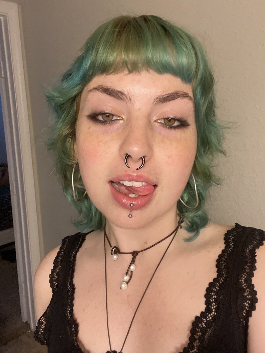 toenailshreddR's tweet photo. Feeling exuberant as fuck rn fr EEEEEEAAA https://t.co/5zDPA32Ry1