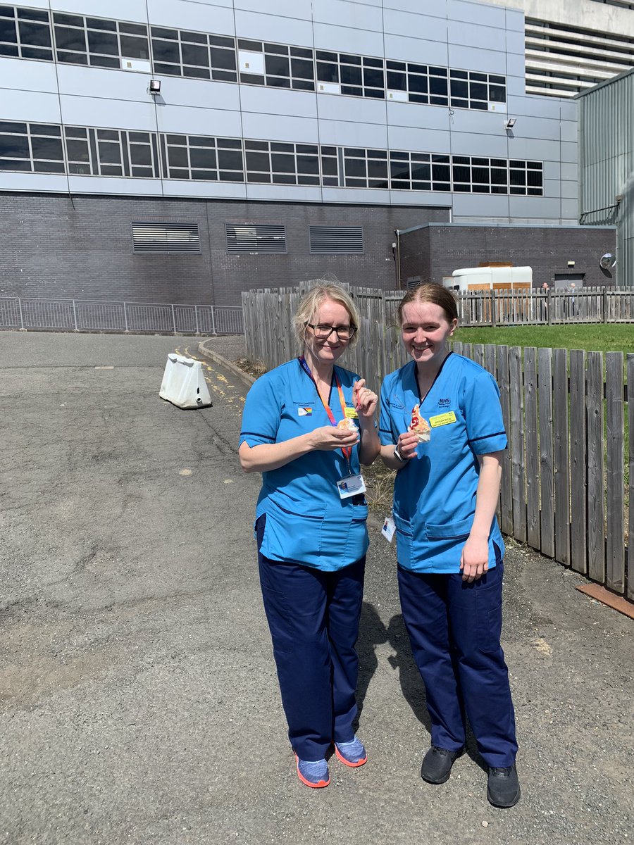 angmoarfraser's tweet photo. #nhs75 GRI, you know how to celebrate in style! @NHSGGCnorthAHP @AlisonLeiper @aileen_mcentee @CarrieaCorson https://t.co/uxAuMrVtwN
