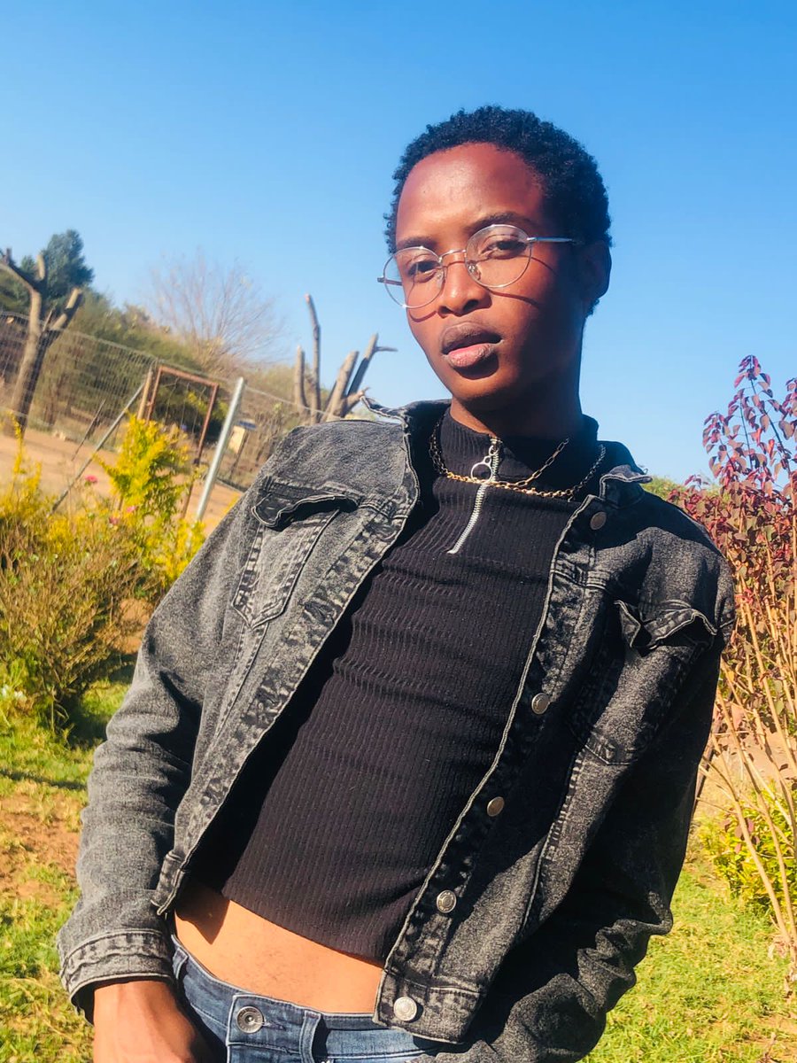 OmphileNeo7's tweet image. Rich Auntie Vibes🏳️‍🌈🥺🤍