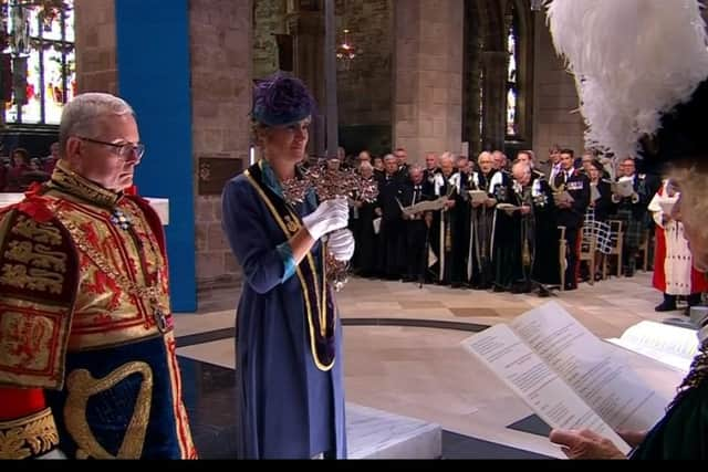 BrutusMaximusX's tweet photo. Again Strong Wonderful Women
'Katherine Grainger is the new Penny Mordaunt': Gold-winning Olympian is praised for Herculean effort after carrying sword at St Giles service that is TWICE the weight of one used at 6th May Coronation
#ServiceOfThanksgiving #HonoursOfScotland #GSTK https://t.co/HXy3JlnCAB