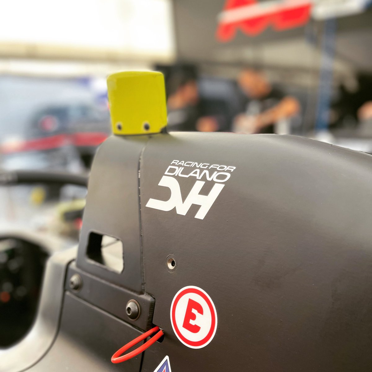 MonoliteRacing's tweet photo. This weekend we race for Dilano 🖤 https://t.co/SlykK3Hm0V
