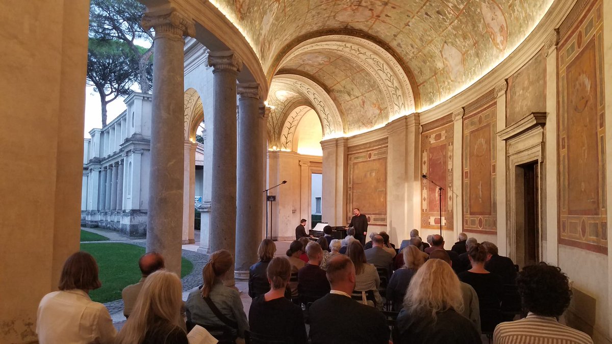 Musicaimmagine1's tweet photo. ROMA 15 luglio 2023: Rousi e Stasevskij tornano con Schubert a Villa Giulia https://t.co/VWCzwBPoah @VillaGiuliaRm @IRF_ROME @6cento9cento @FlavioColusso https://t.co/MBcPfLRlh9