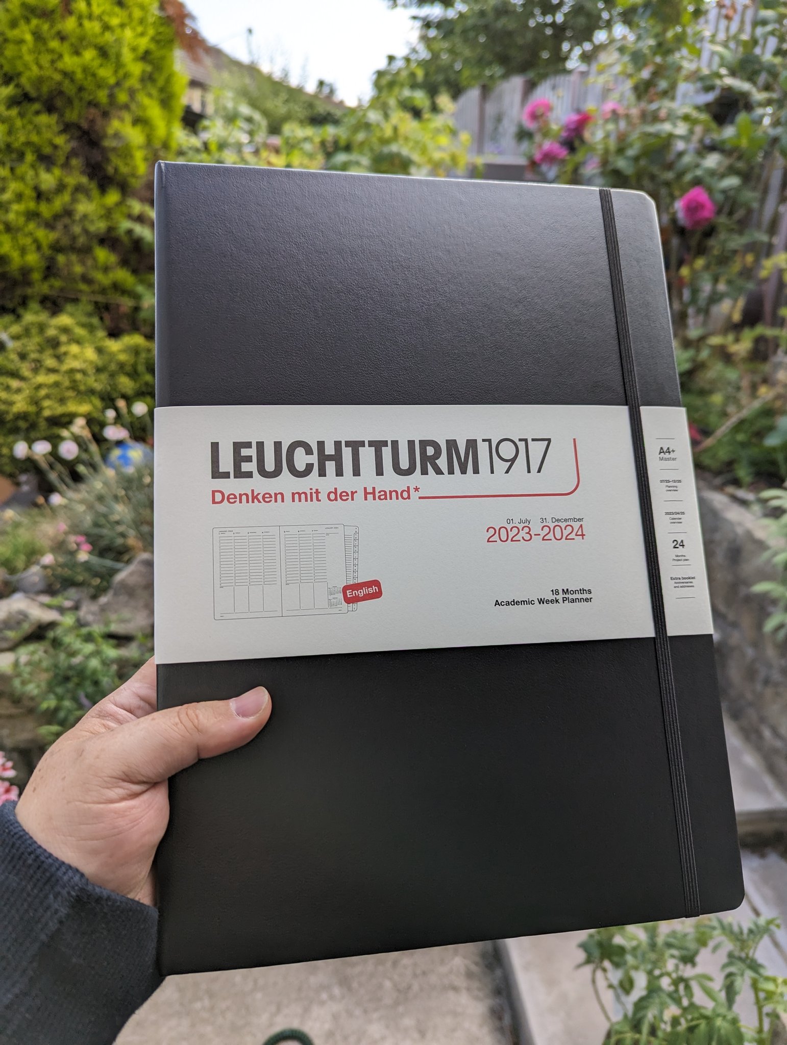LEUCHTTURM1917 - Weekly Planner & Notebook 2024 with extra booklet, Medium  (A5) Softcover, Black (Jan 1 - Dec 31, 2024)