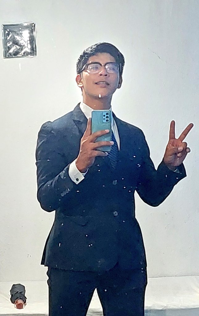 CalientePue23's tweet photo. Lo que se esconde debajo del traje.
https://t.co/uCpXiHNUwV
https://t.co/uCpXiHNUwV
https://t.co/uCpXiHNUwV

Rt si tu fantasía es coger con un hombre de traje.
@EncuentroGayMty https://t.co/dPdXFRNzEj