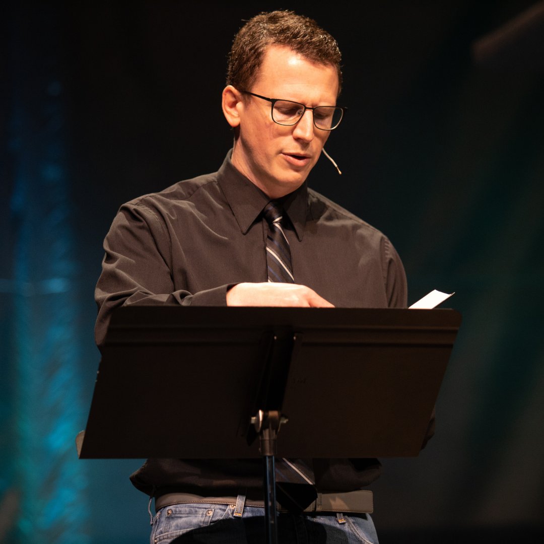 GraceSeminary's tweet photo. How can a person discern if they are called to preach? Get our answer here: https://t.co/MbGqR1IWH0

#GraceTheologicalSeminary #GTS #GraceCollege #GraceSeminary #Seminary #TrainingPastors #MinistryTraining #Ministry #TheologicalTraining #Theology https://t.co/39jOa2O0Wv