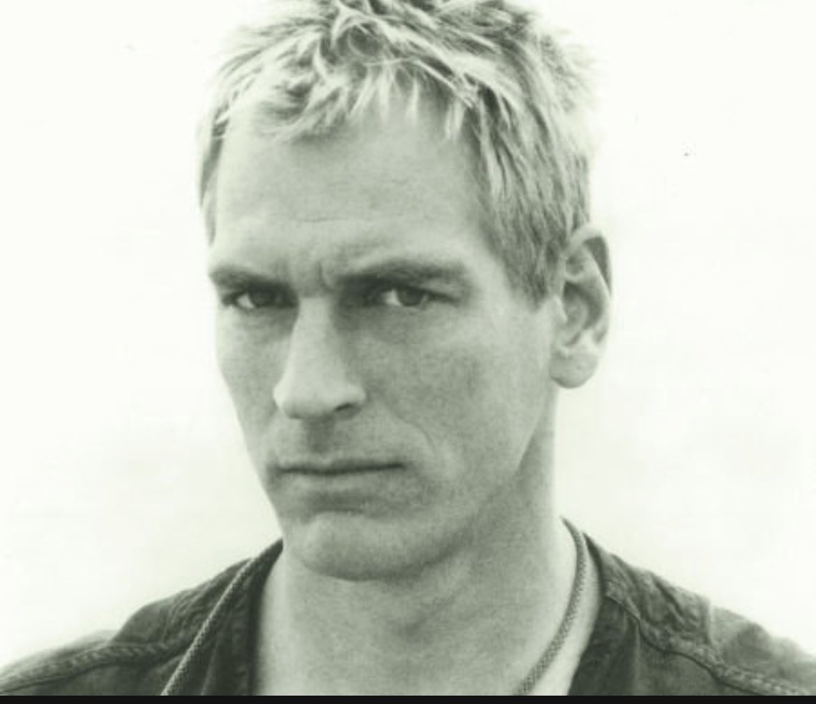RobertBEnglund's tweet photo. RIP Julian Sands   A-list actor ( ROOM WITH A VIEW, KILLING FIELDS, LEAVING LAS VEGAS) and good friend of the horror genre (WARLOCK, GOTHIC, PHANTOM OF THE OPERA). Fine actor, avid trekker, raconteur. https://t.co/bFeAyVSPvf